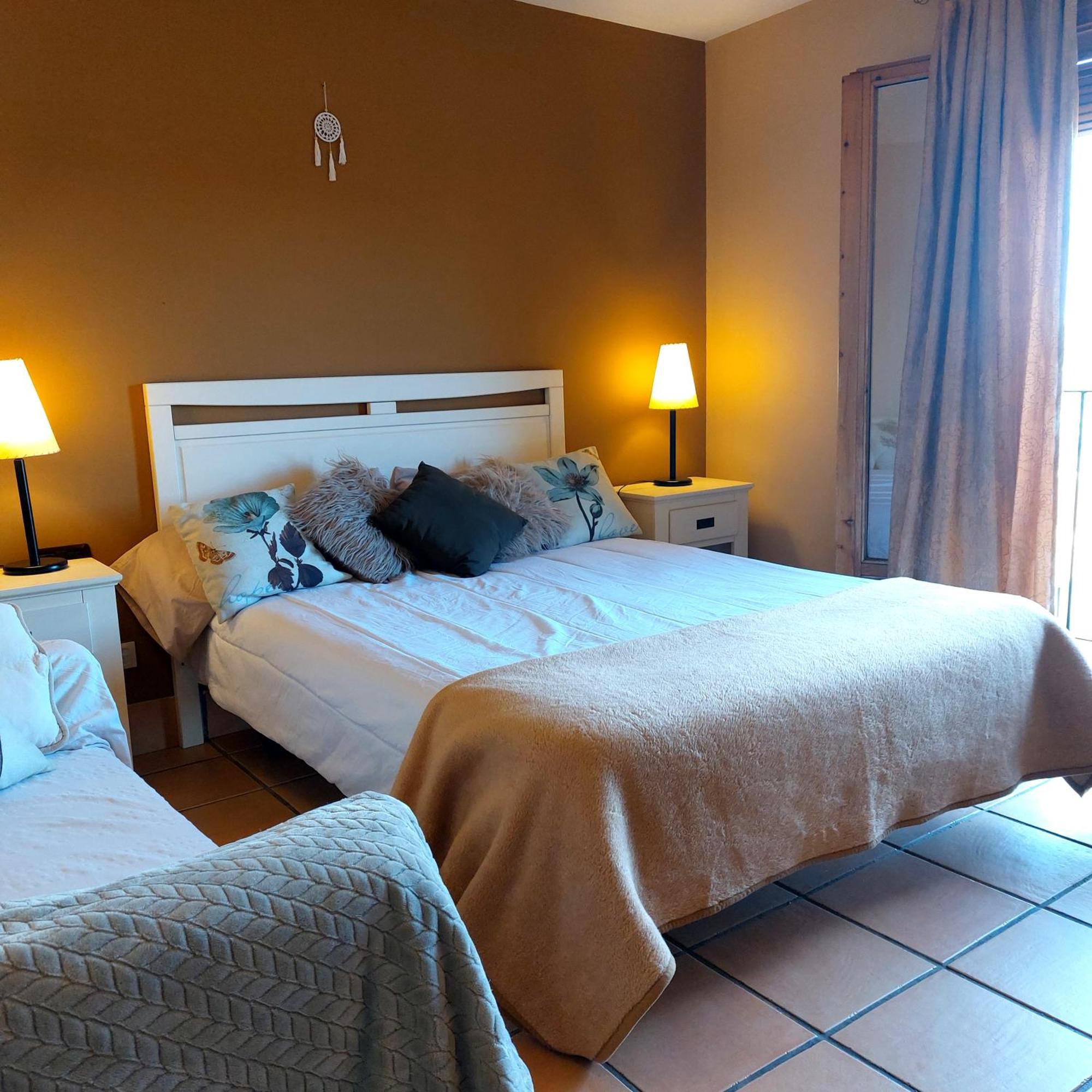 Hostal Tastavins Пеньярроия-де-Таставинс Экстерьер фото