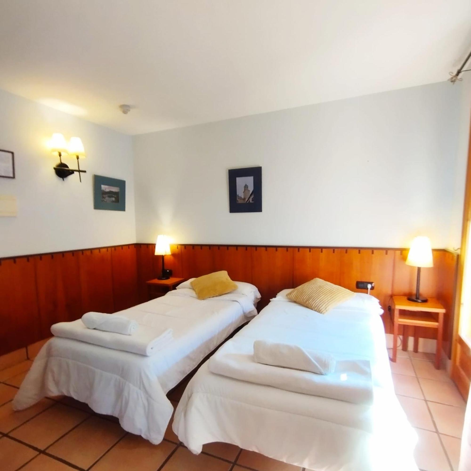 Hostal Tastavins Пеньярроия-де-Таставинс Экстерьер фото
