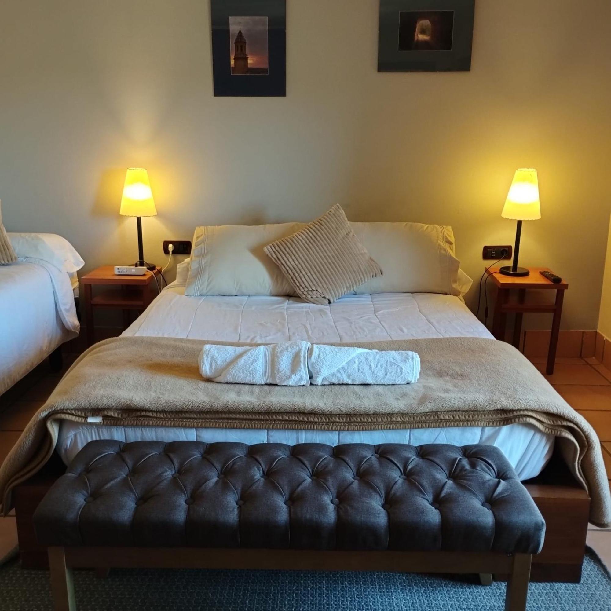 Hostal Tastavins Пеньярроия-де-Таставинс Экстерьер фото