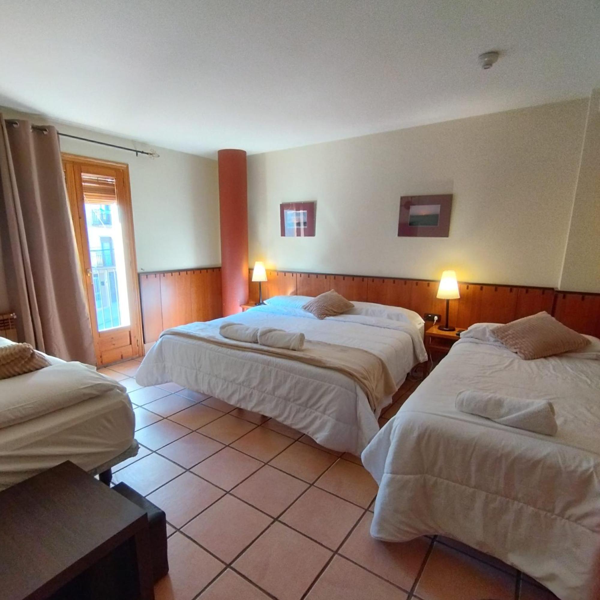 Hostal Tastavins Пеньярроия-де-Таставинс Экстерьер фото