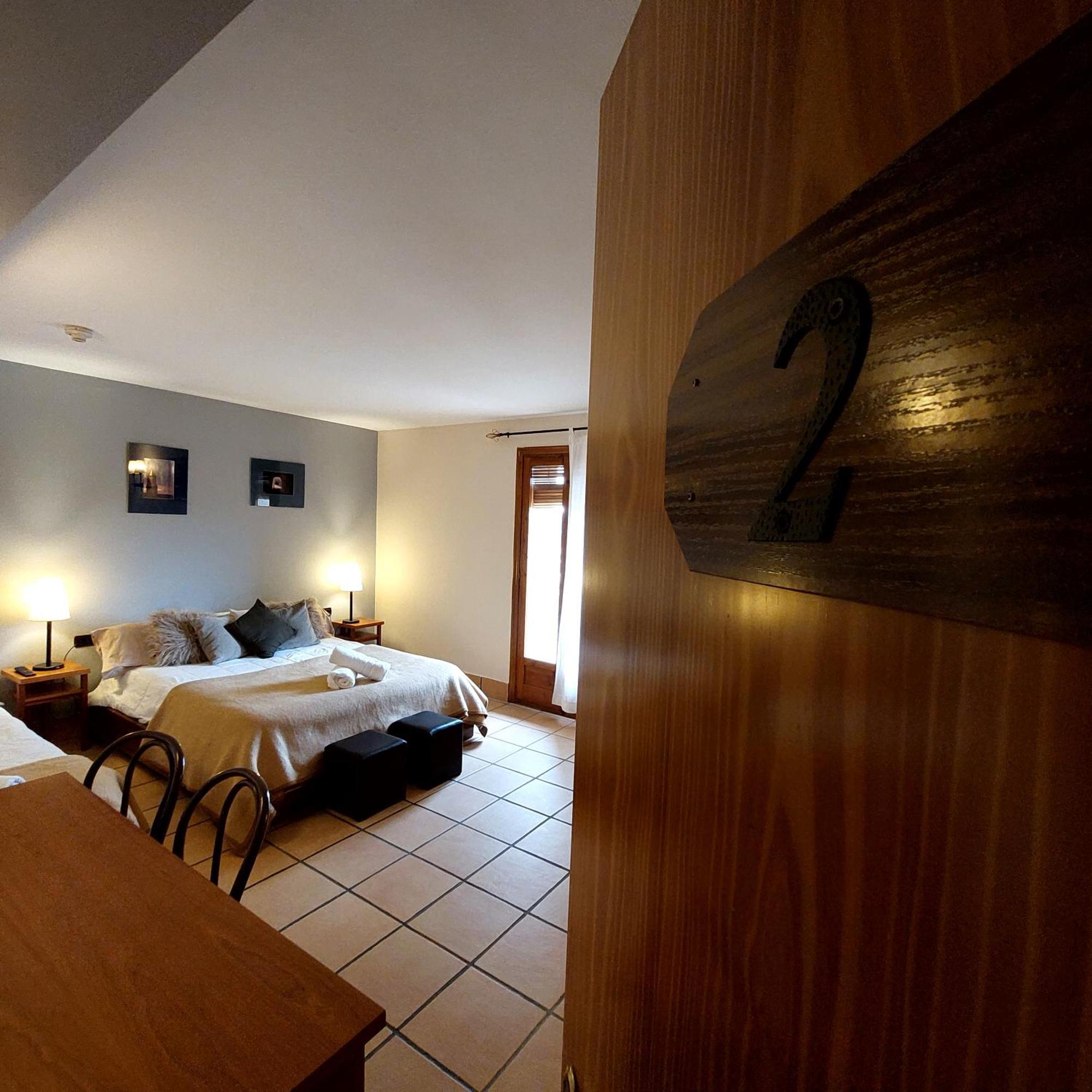 Hostal Tastavins Пеньярроия-де-Таставинс Номер фото