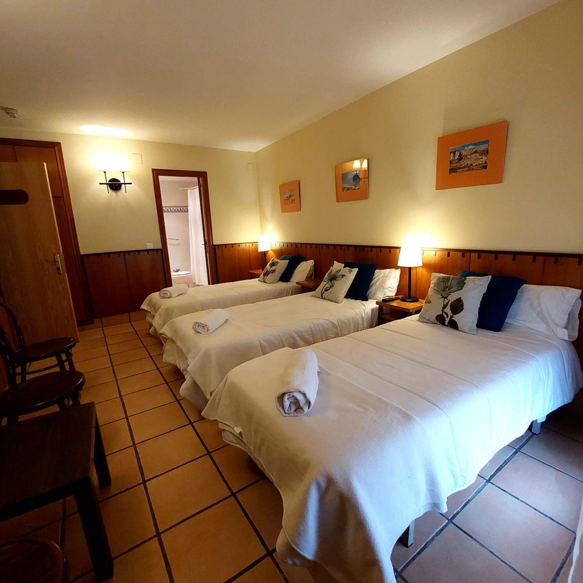 Hostal Tastavins Пеньярроия-де-Таставинс Номер фото