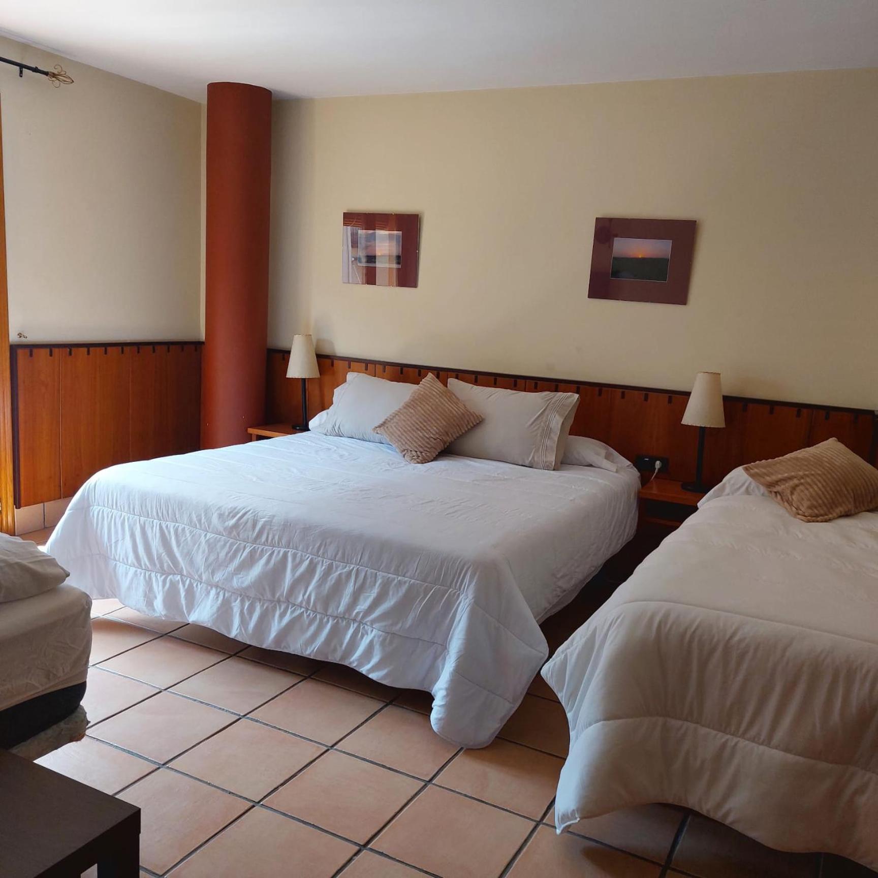 Hostal Tastavins Пеньярроия-де-Таставинс Экстерьер фото