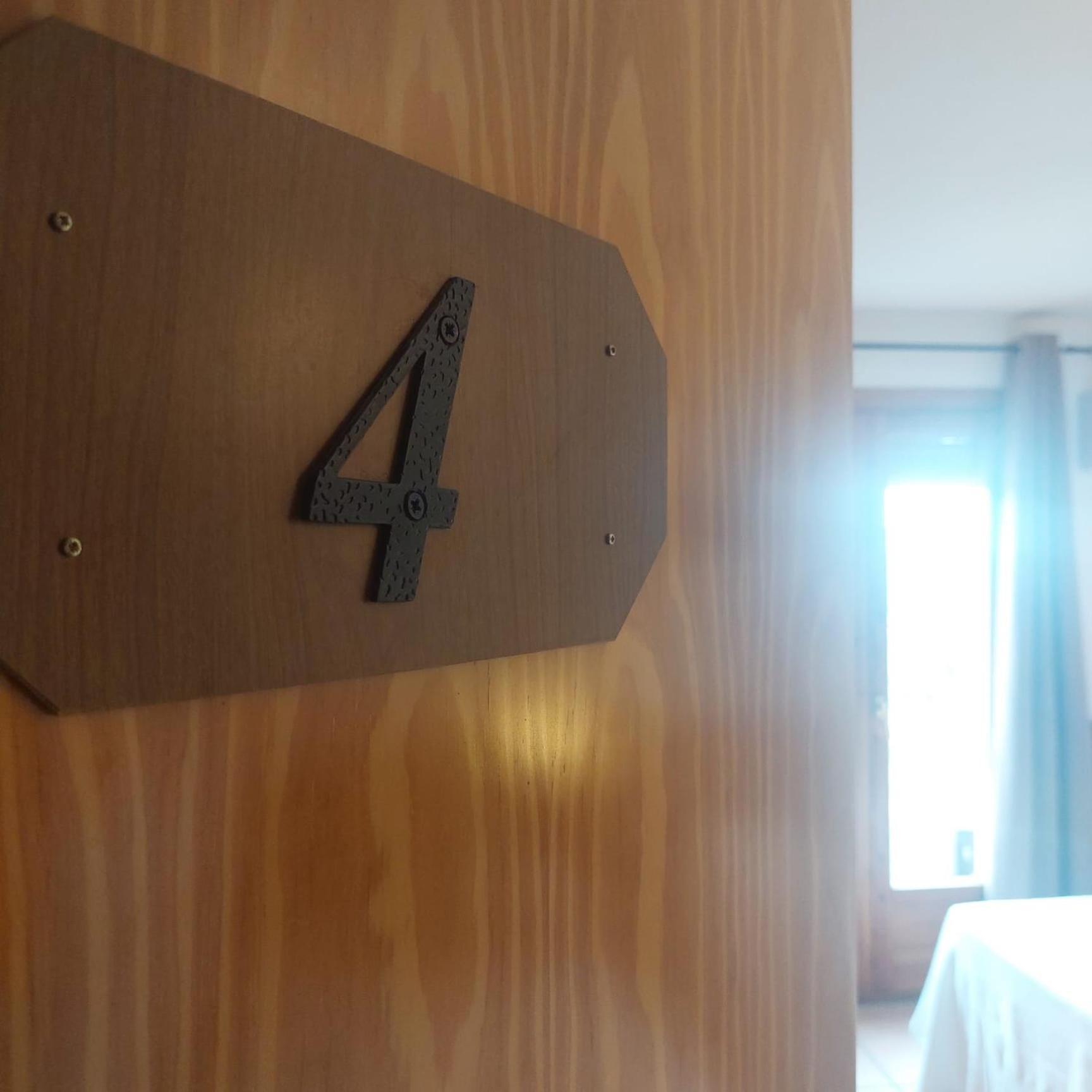 Hostal Tastavins Пеньярроия-де-Таставинс Экстерьер фото